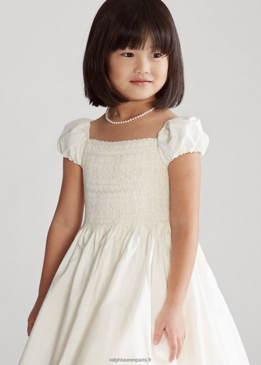 robe en soie smockée 46T60T6734 enfants Ralph Lauren crème de parchemin